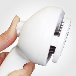 Pet Spray Grooming Comb – De-shedding & Styling Tool for Dogs and Cats